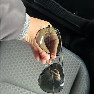 Ray-Ban Black Aviator Sunglasses